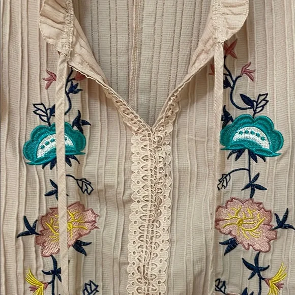 SHEIN UEC Women’s Size 2X Pink Embroidered Ruffle Sleeve Blouse - Picture 5 of 9